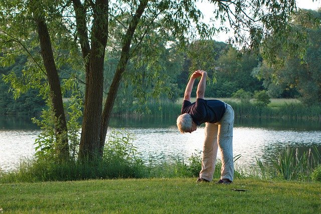 11 Yoga-Posen für Schmerzen im oberen Rücken / Pixabay